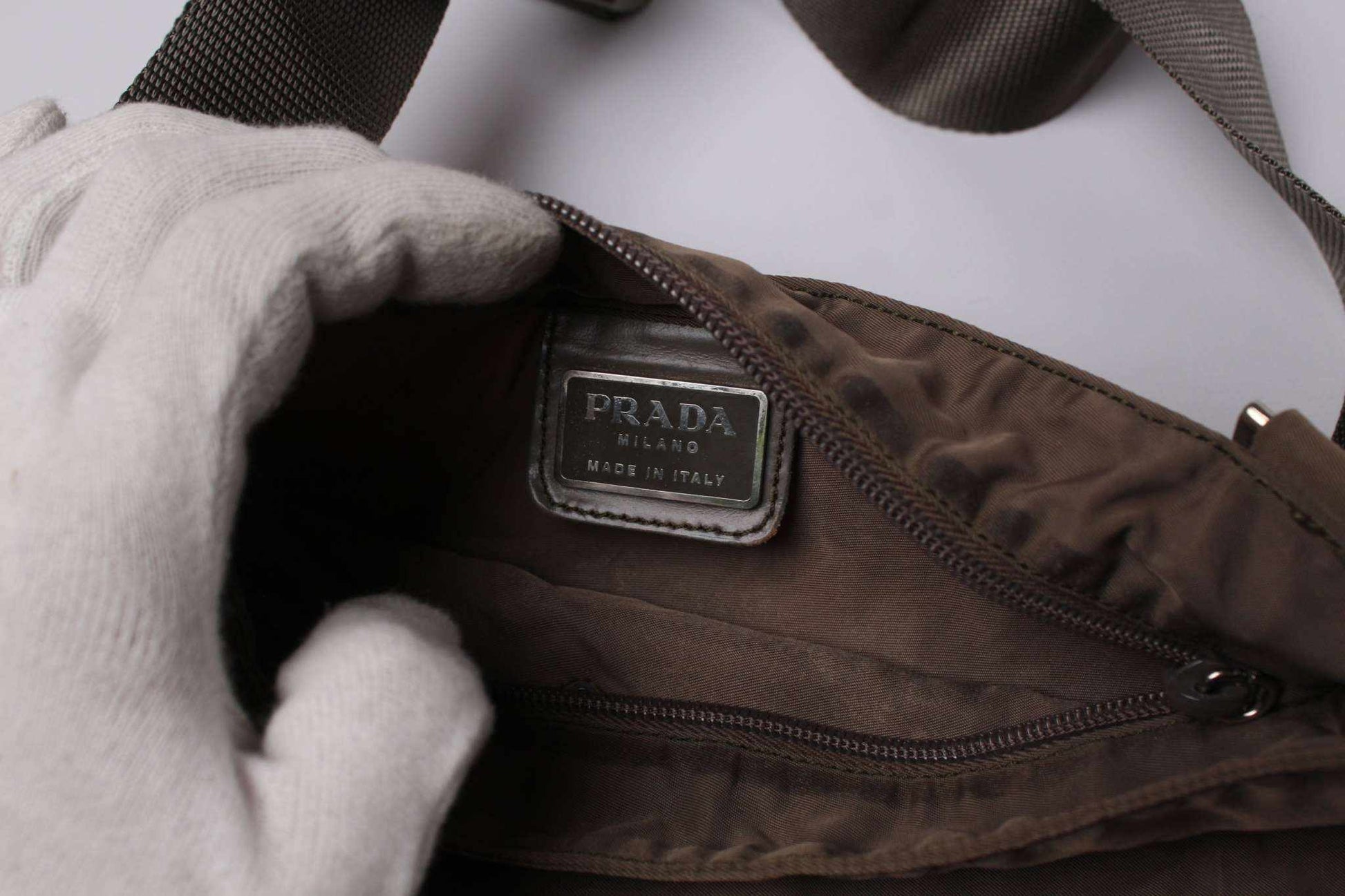 PRADA Slingbag Brown | LAYZSSHOP | Prada Vintage