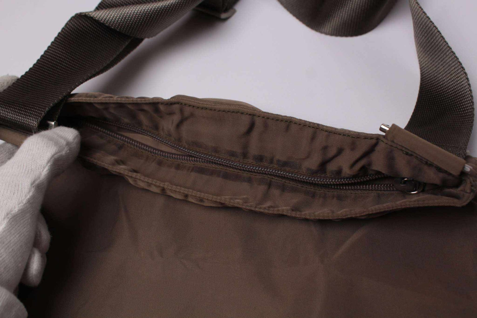 PRADA Slingbag Brown | LAYZSSHOP | Prada Vintage