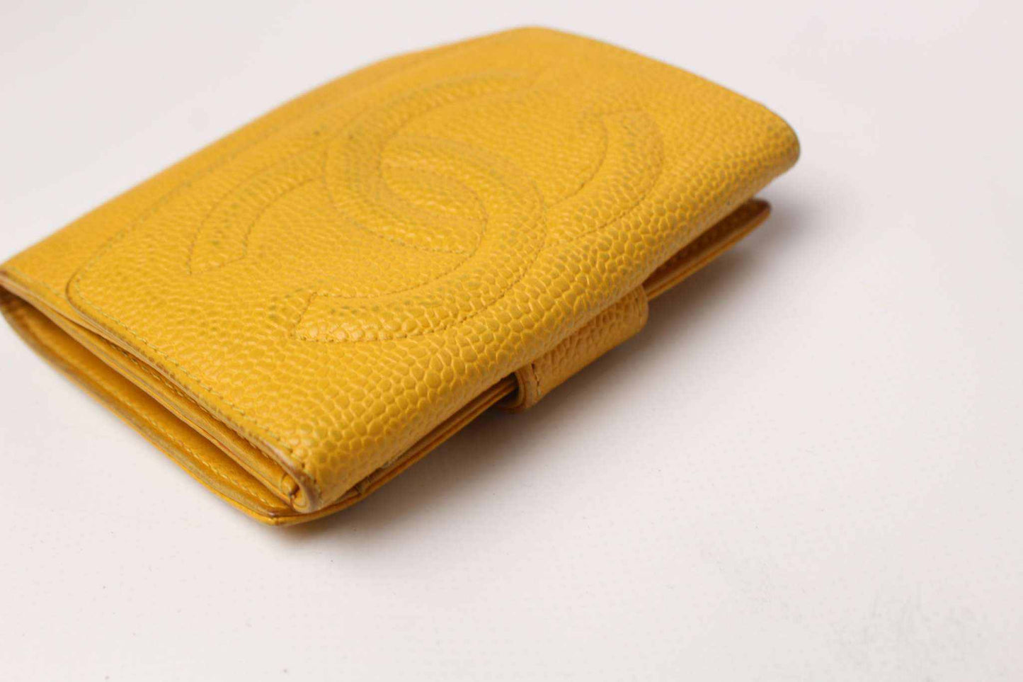 CHANEL Leather Wallet Yellow with Box | LAYZSSHOP | Chanel Vintage