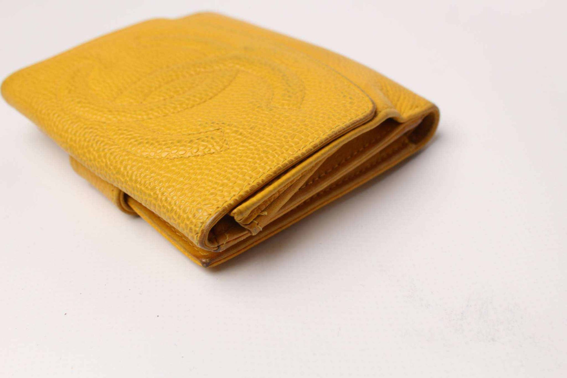 CHANEL Leather Wallet Yellow with Box | LAYZSSHOP | Chanel Vintage