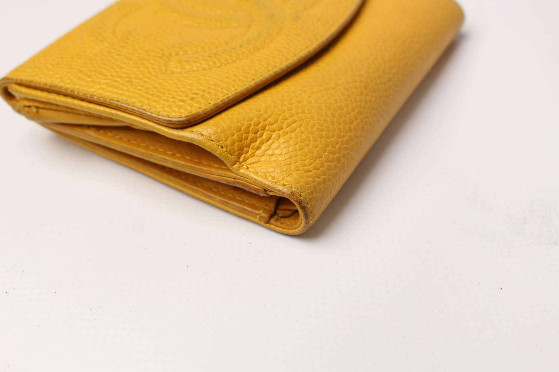 CHANEL Leather Wallet Yellow with Box | LAYZSSHOP | Chanel Vintage