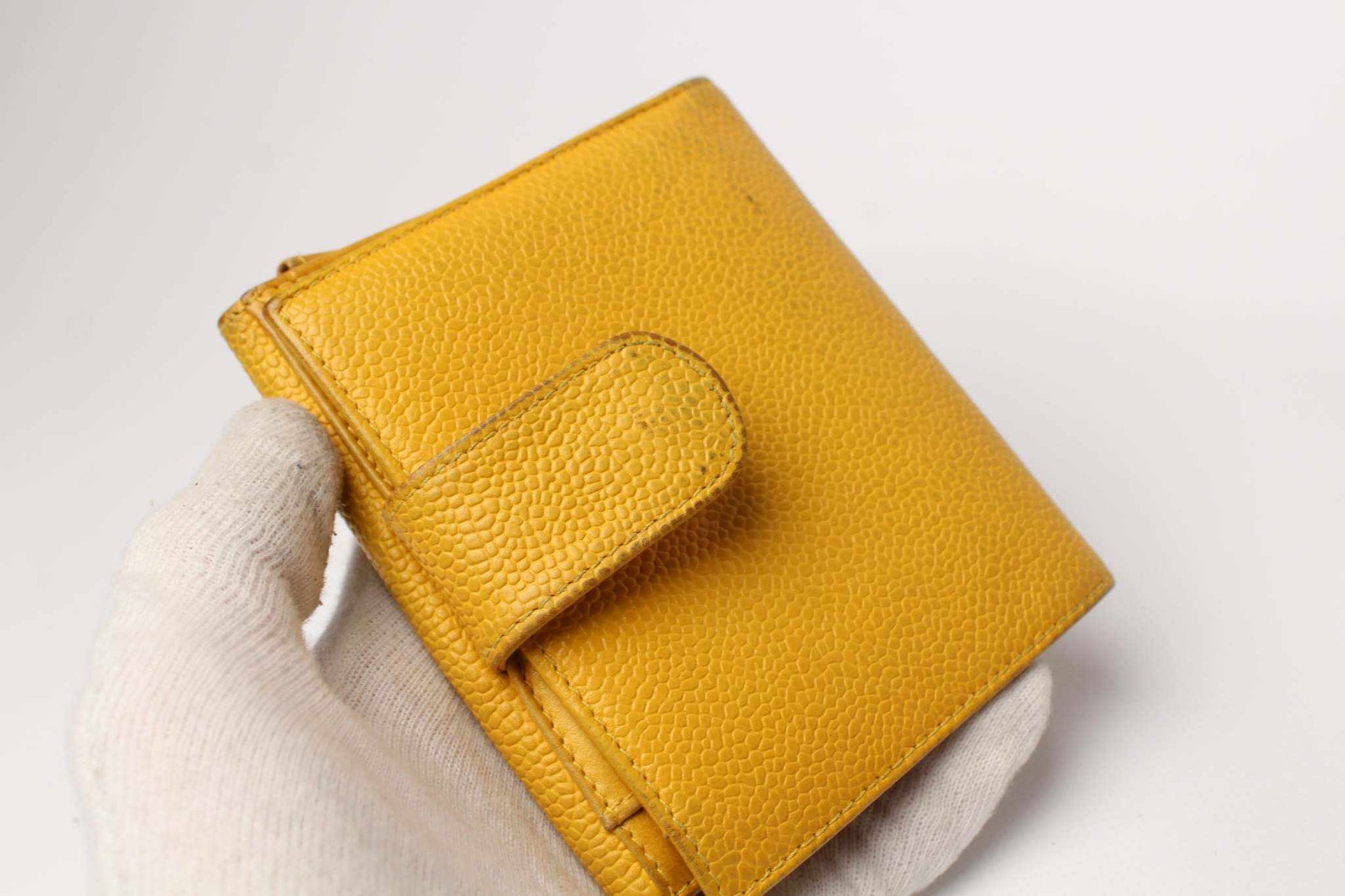 CHANEL Leather Wallet Yellow with Box | LAYZSSHOP | Chanel Vintage