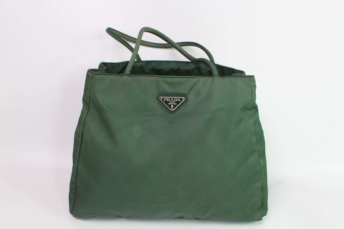 PRADA Shopper Green nylon tote bag, size 30x23x10, condition 8/10.