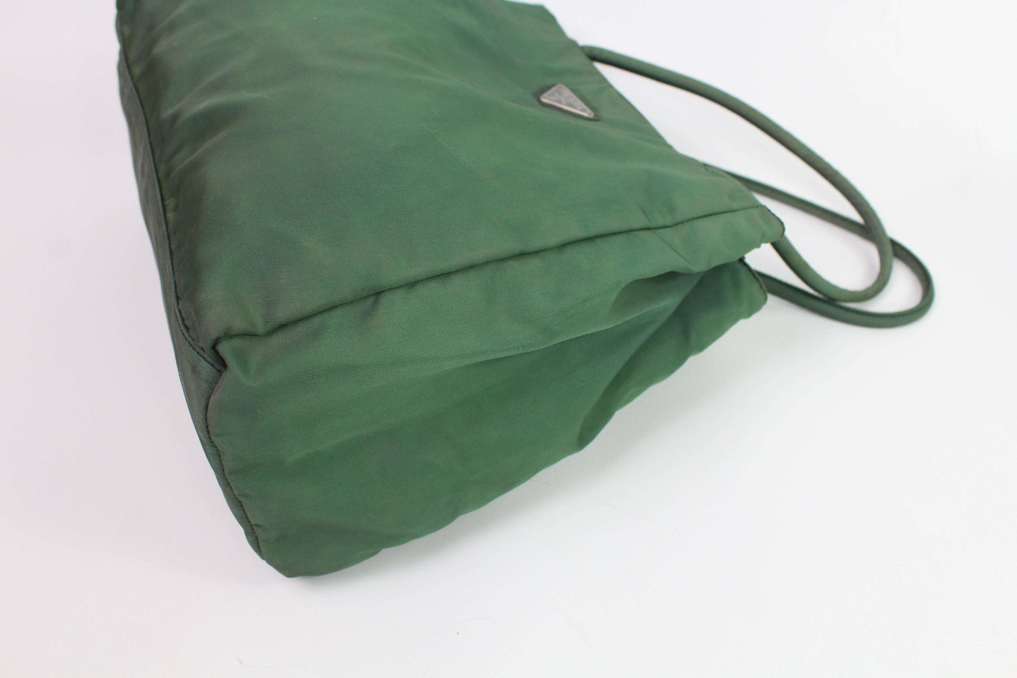 PRADA Shopper Green bag in nylon, 30x23x10, condition 8/10.