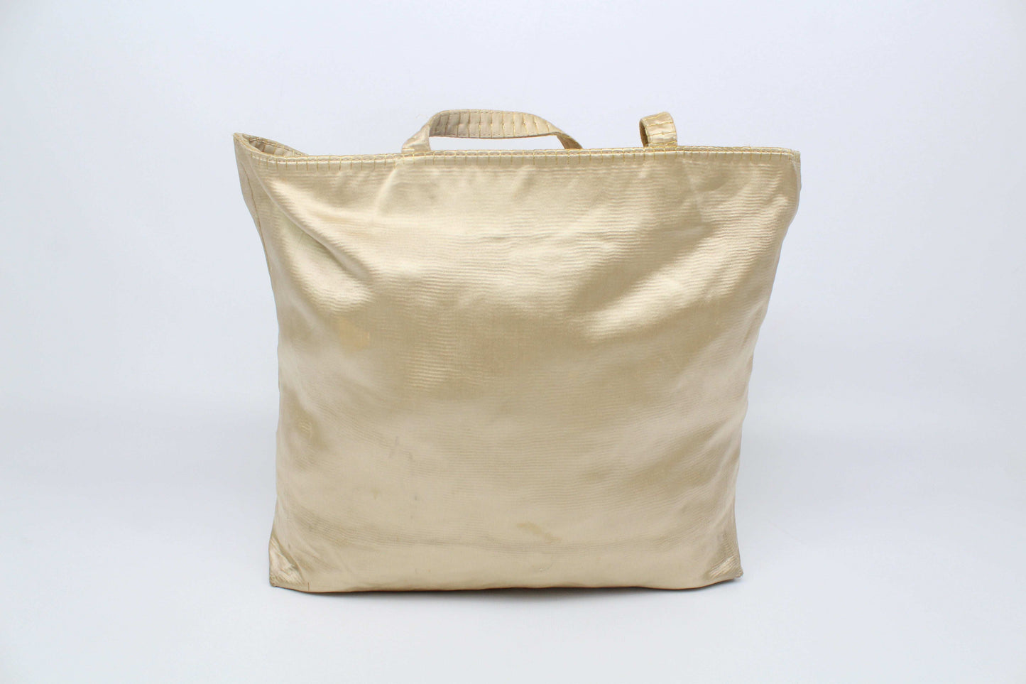 Prada Shopper Gold bag, beige and gold color, 35x27 size, used condition.