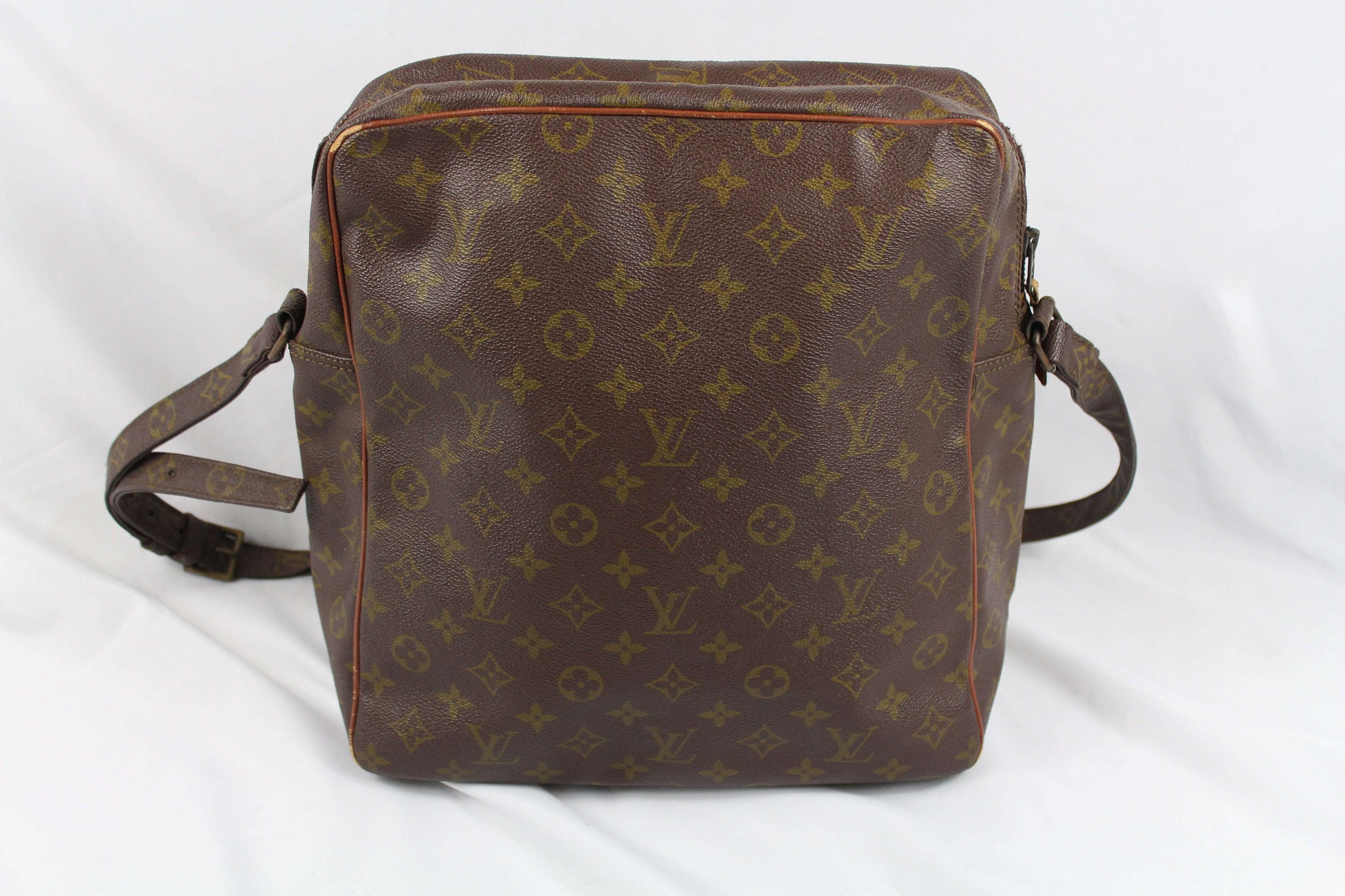 Louis Vuitton Monogram Canvas Marceau Gm MessengerBagLAYZSSHOP