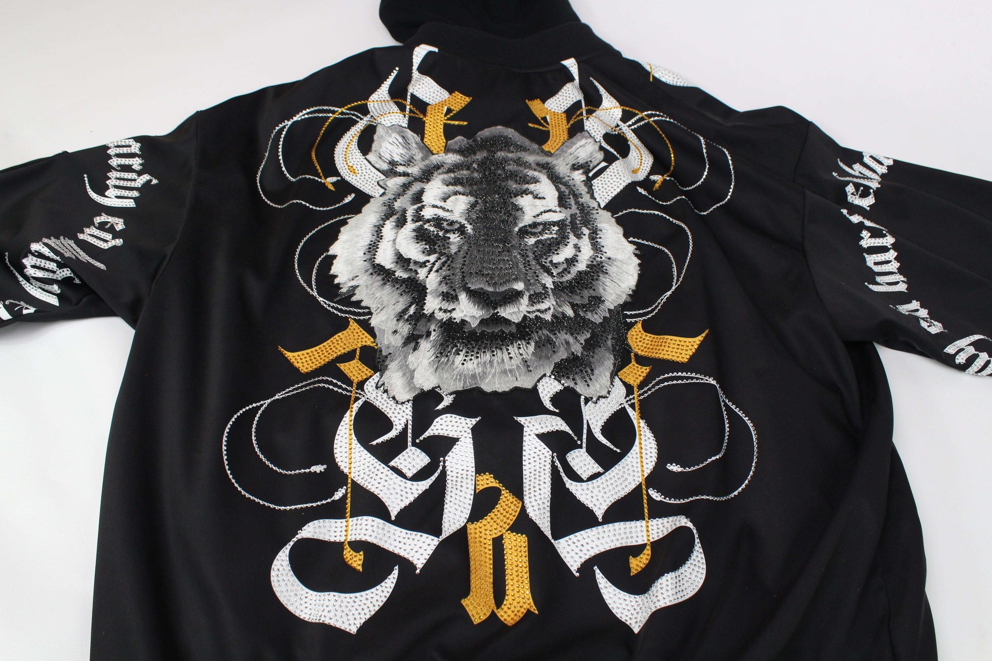 ED HARDY Sweatshirt Jacket, black and yellow, tiger design, oversized XL.