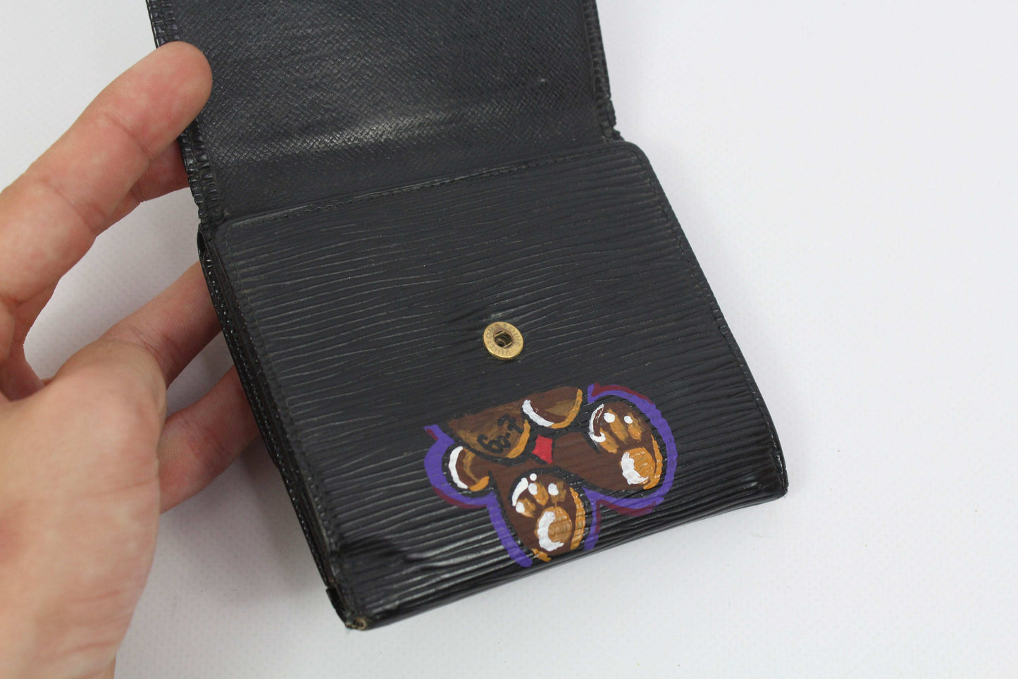 Louis Vuitton Epi Wallet Custom 1/1, black, hand-painted design, 10x10 cm, condition 8/10.