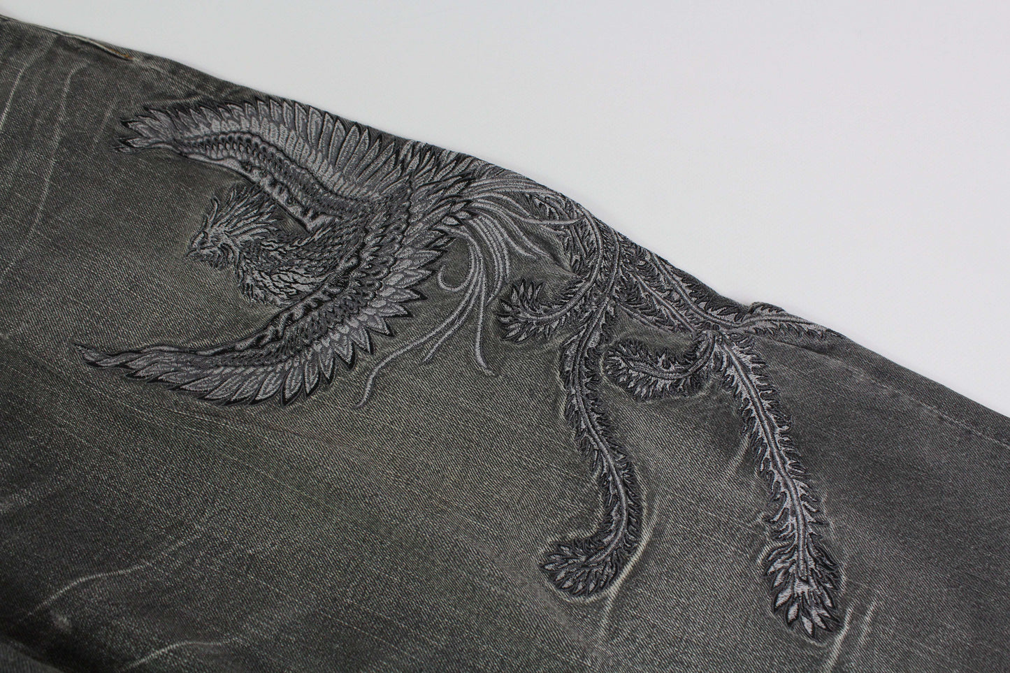 Japanese Embroidery Dragon Denim - Hose