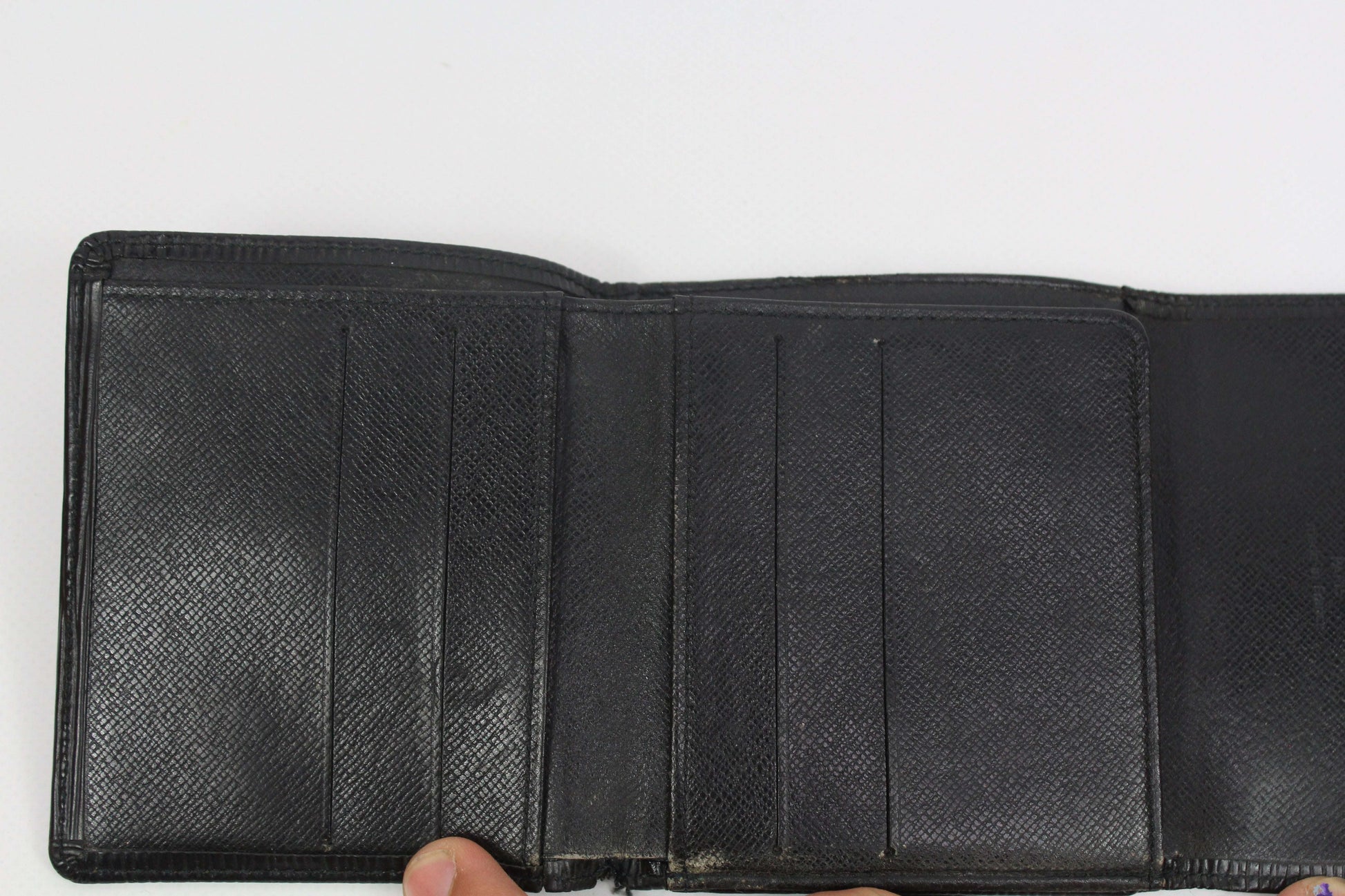 Louis Vuitton Epi Wallet Custom 1/1, black, 10x10 cm, hand-painted, 8/10 condition, light wear.