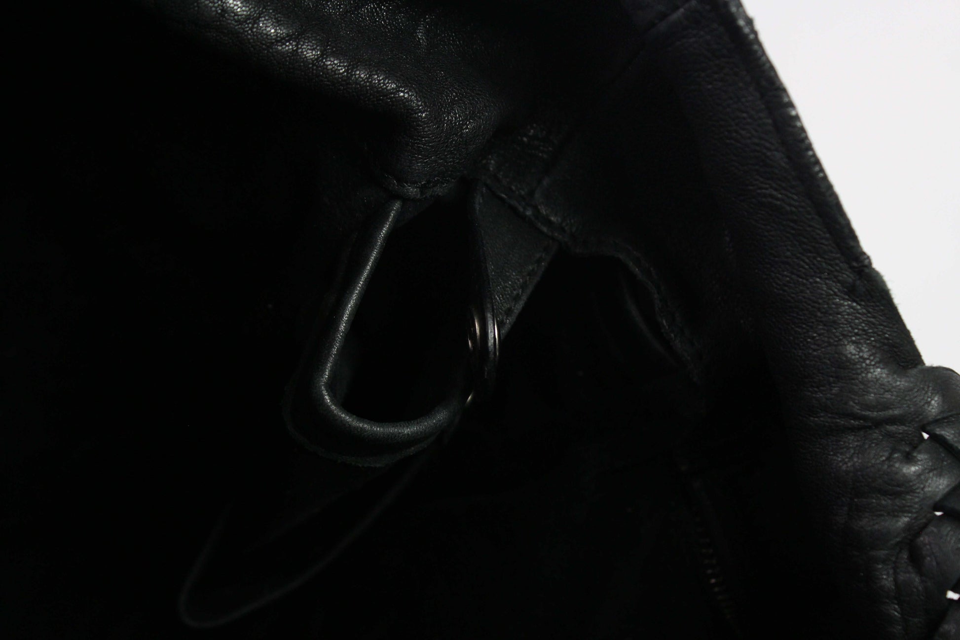 FALORNI Italia Le Borse black leather handbag interior detail.