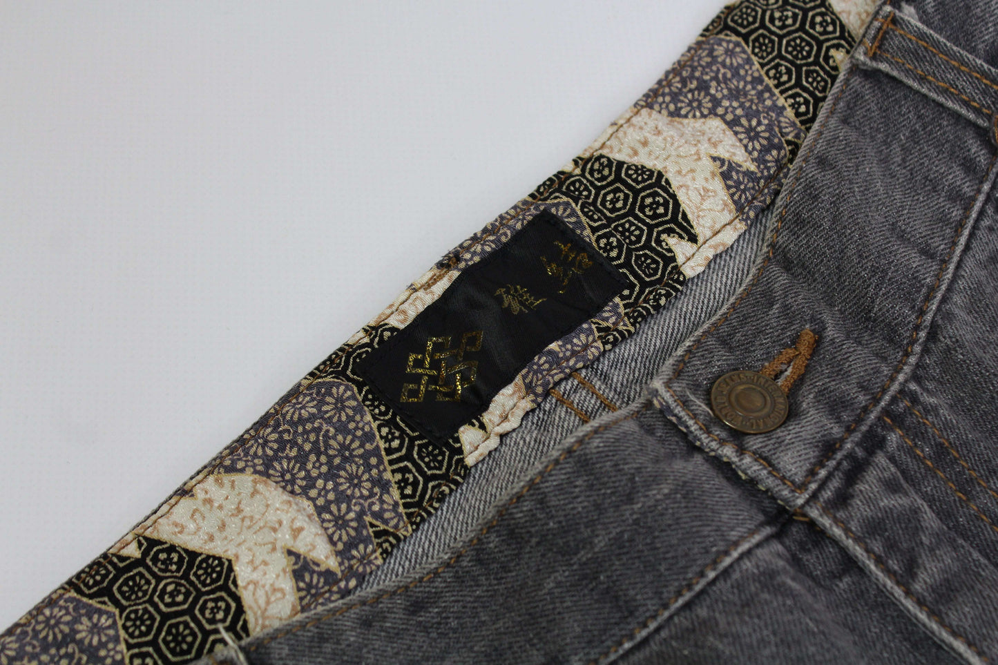 Japanese Embroidery Dragon Denim - Hose