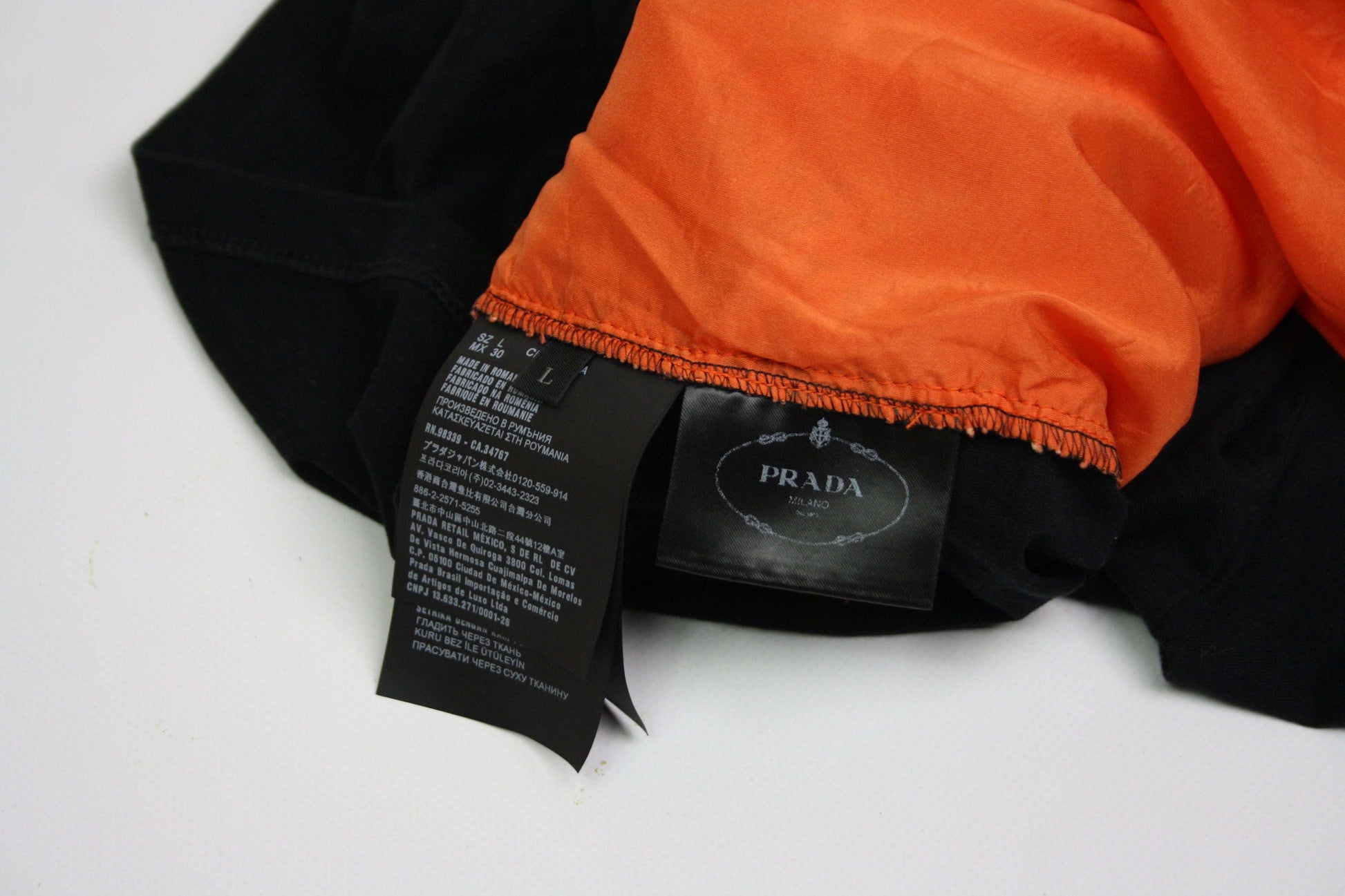 PRADA T-Shirt Flowers Orange, women's size L, minimal wear, orange and black.