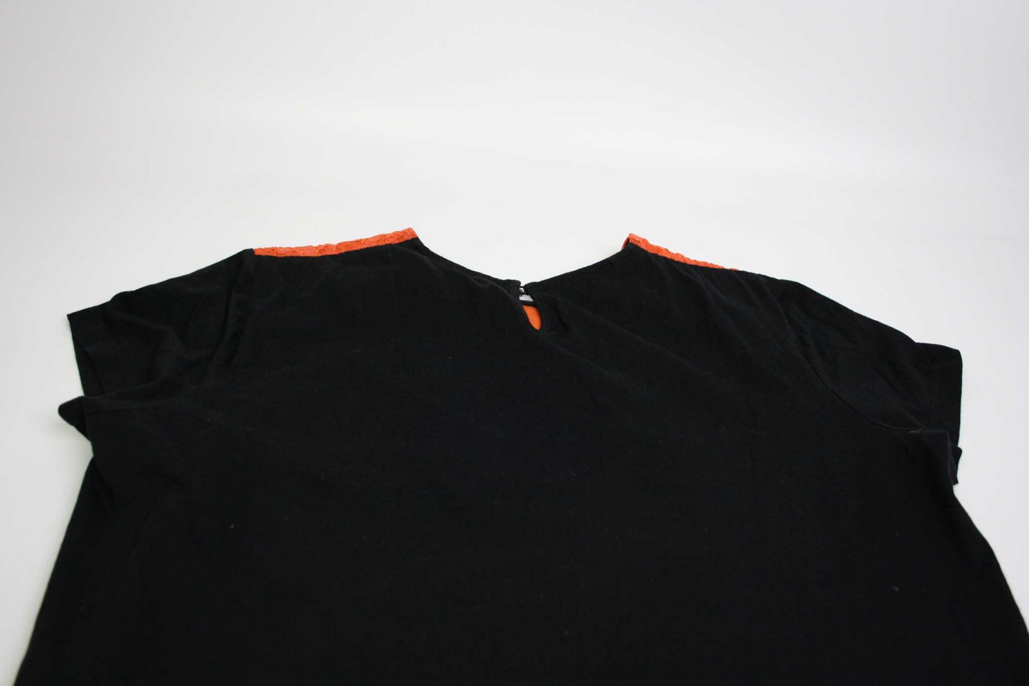 PRADA T-Shirt Flowers Orange, women's size L, black with orange accents.