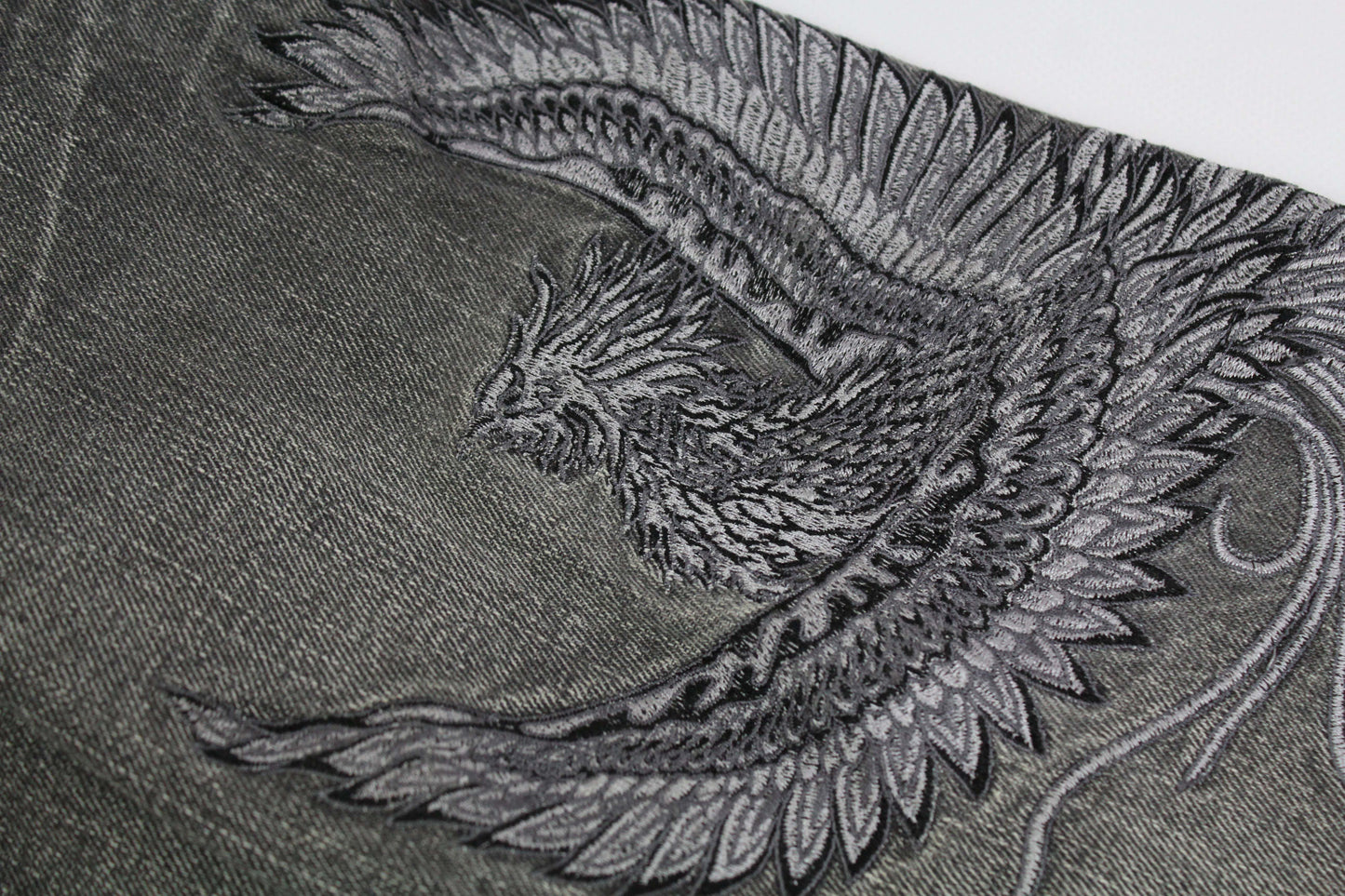 Japanese Embroidery Dragon Denim - Hose