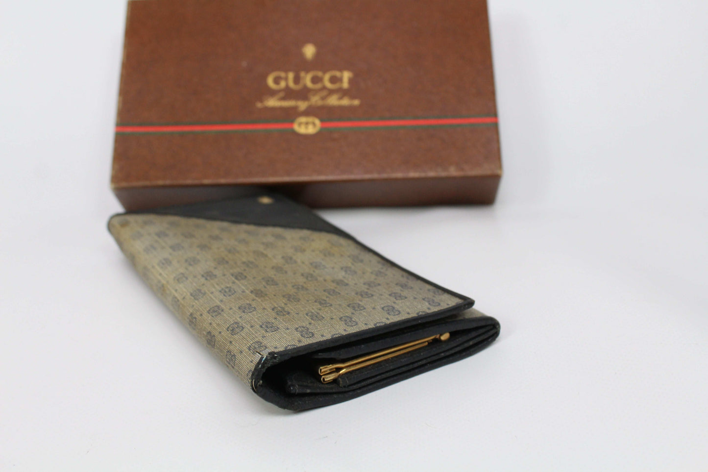 GUCCI Long Wallet in beige and brown canvas and leather with box, size 20x10cm.